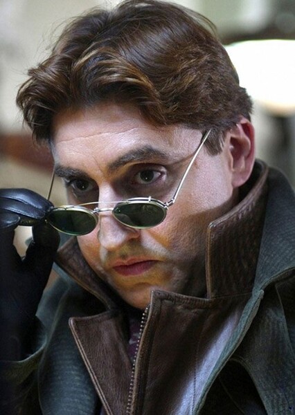 Alfred Molina