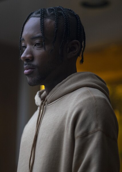 Algee Smith photo