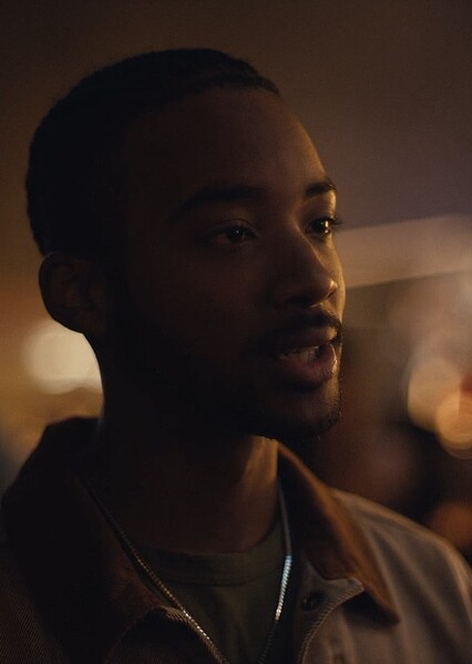 Algee Smith