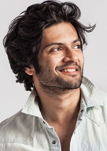 Ali Fazal photo