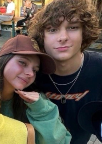Ali Gallo and Mason Thames photo