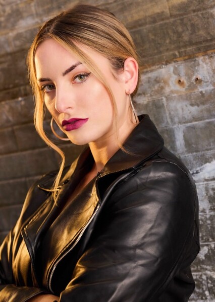Ali Hamilton photo