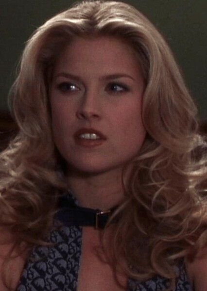 Ali Larter photo