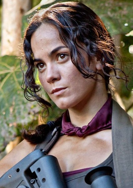 Alice Braga photo