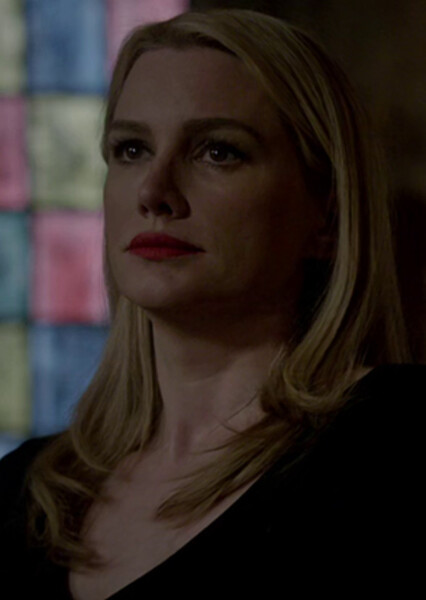 Alice Evans photo