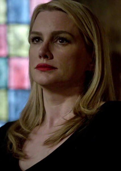Alice Evans photo
