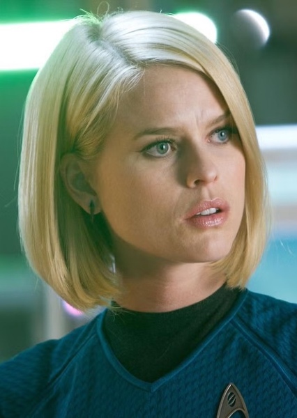 Alice Eve photo