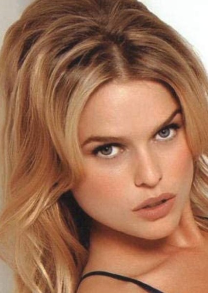 Alice Eve photo