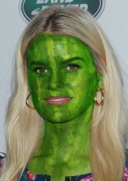 Alice Eve photo