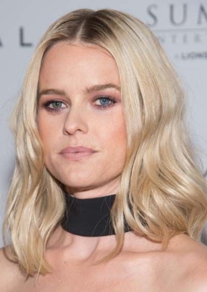 Alice Eve photo