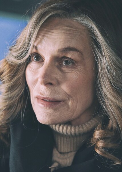 Alice Krige photo