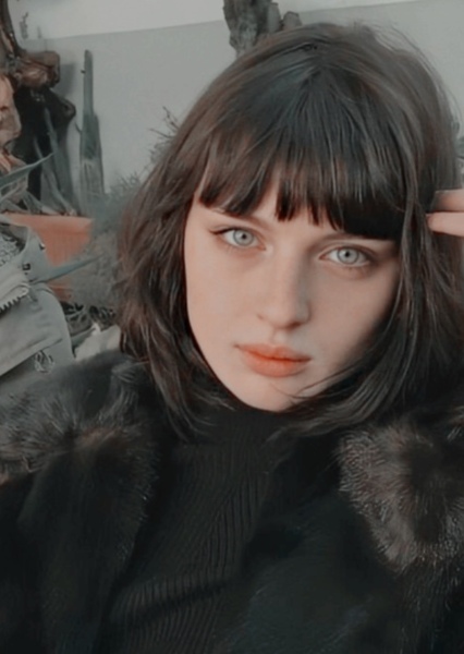 Alice Pagani photo