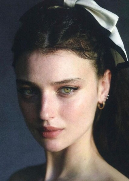Alice Pagani photo