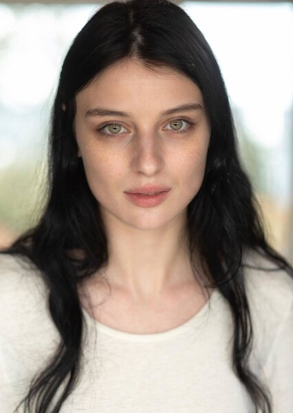 Alice Pagani photo