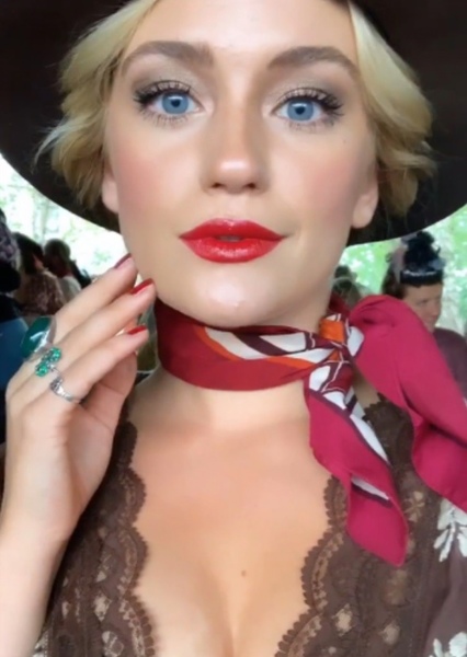 Alicia Agneson photo