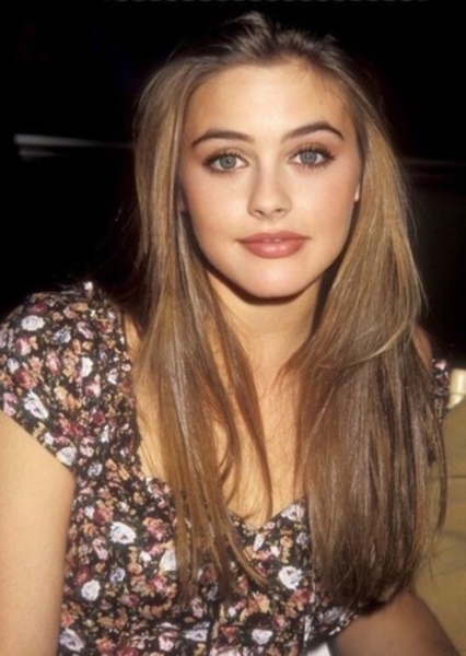Alicia Silverstone photo