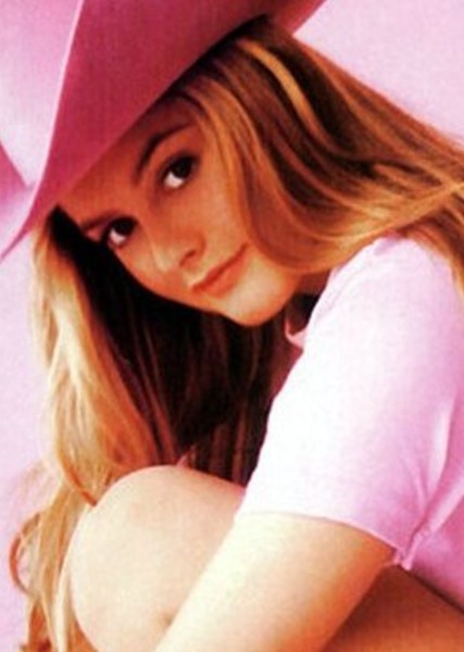 Alicia Silverstone