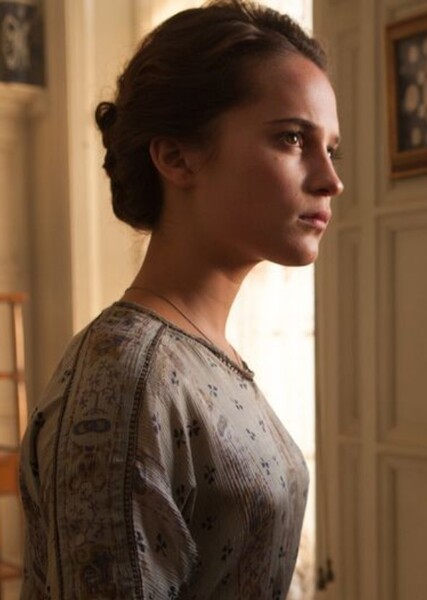 Alicia Vikander