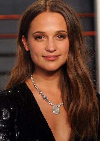 Alicia Vikander photo
