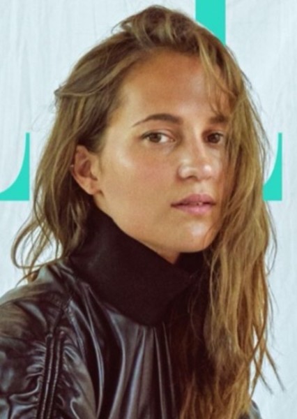 Alicia Vikander photo