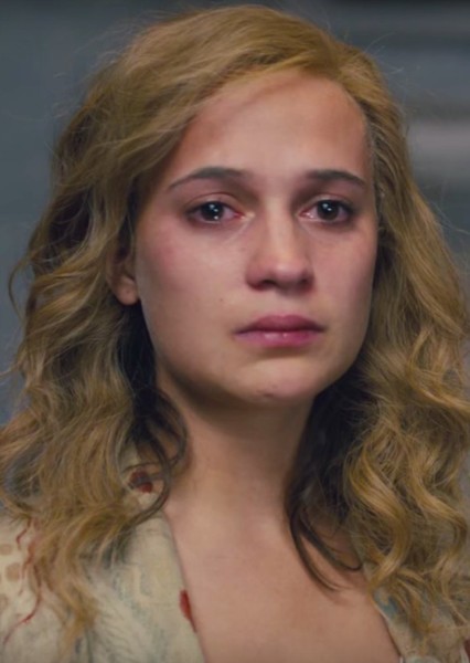Alicia Vikander photo