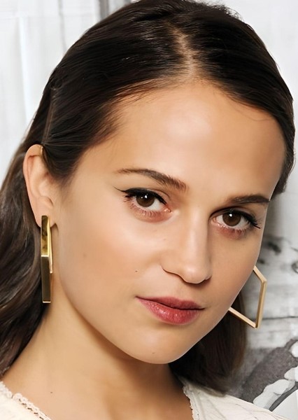 Alicia Vikander photo