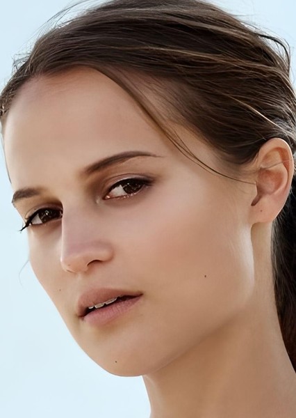Alicia Vikander photo