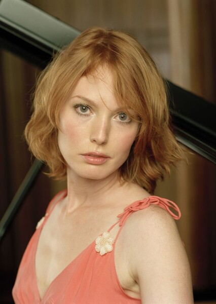 Alicia Witt photo