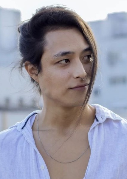 Alick Akio photo