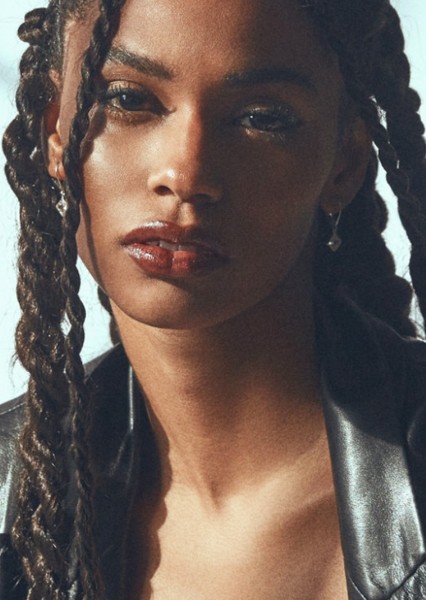 Alie Davis photo