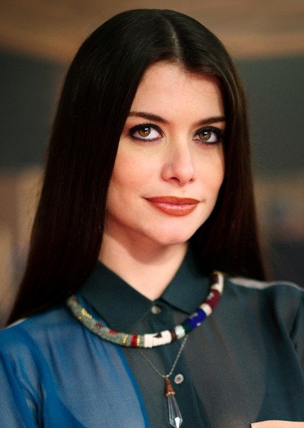 Alinne Moraes photo