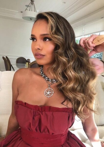 Alisha Boe photo