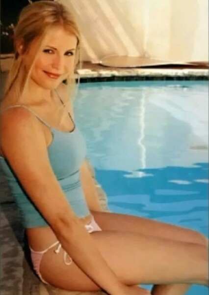 Alison MacInnis