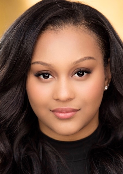 Aliyah Royale photo