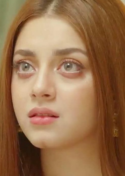 Alizeh Shah photo