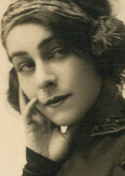 Alla Nazimova photo