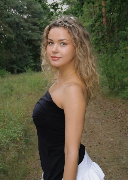 Alla Val photo