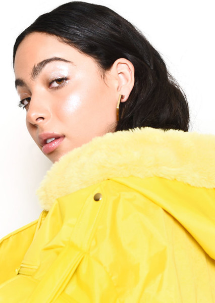 Allegra Acosta