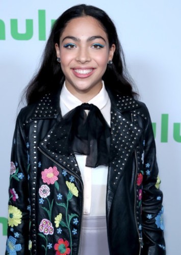 Allegra Acosta photo