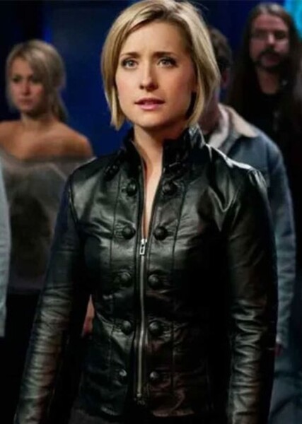 Allison Mack photo