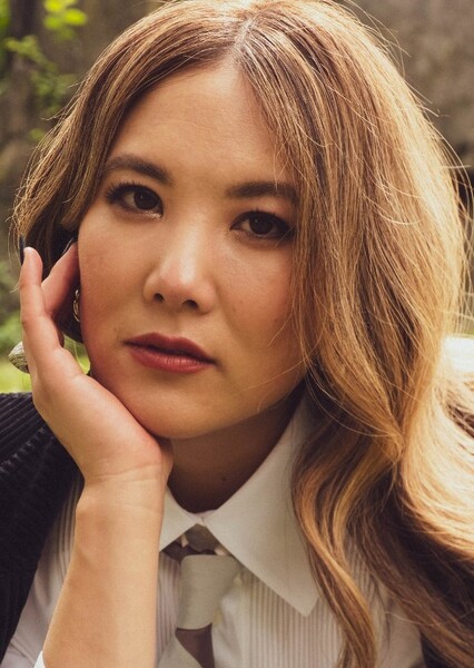 Ally Maki photo