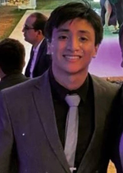 Alonso Almendras photo