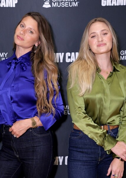 Aly & AJ photo