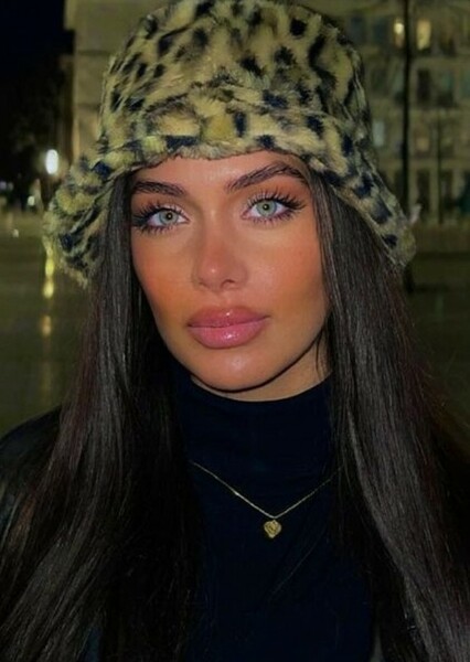 Aly Aleyna photo