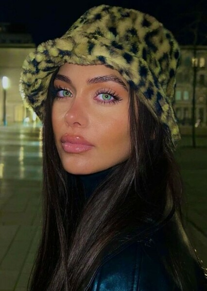 Aly Aleyna photo