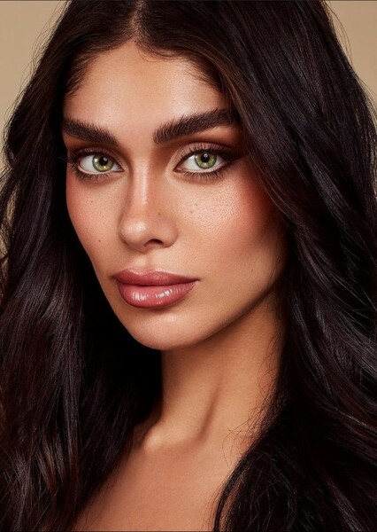 Aly Aleyna photo