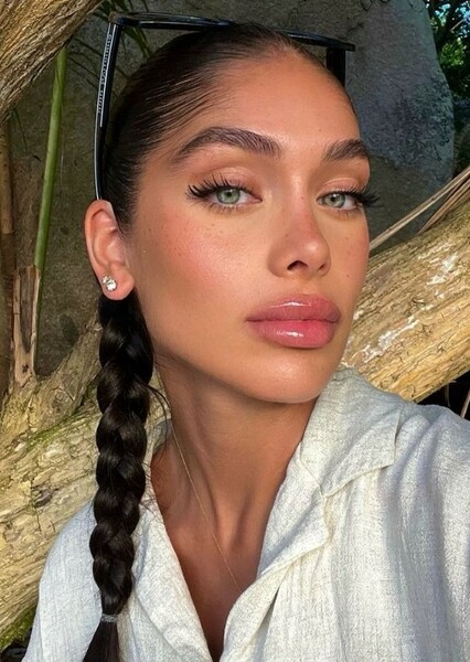 Aly Aleyna photo