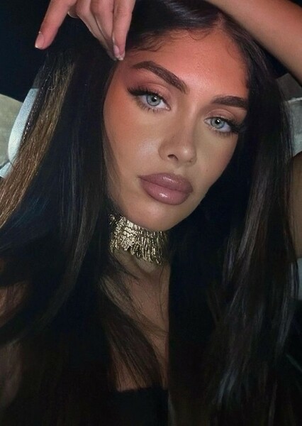 Aly Aleyna photo
