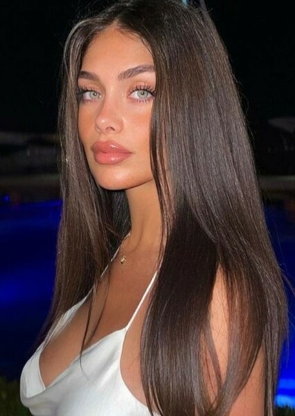 Aly Aleyna photo