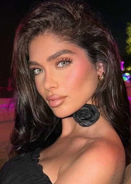 Aly Aleyna photo